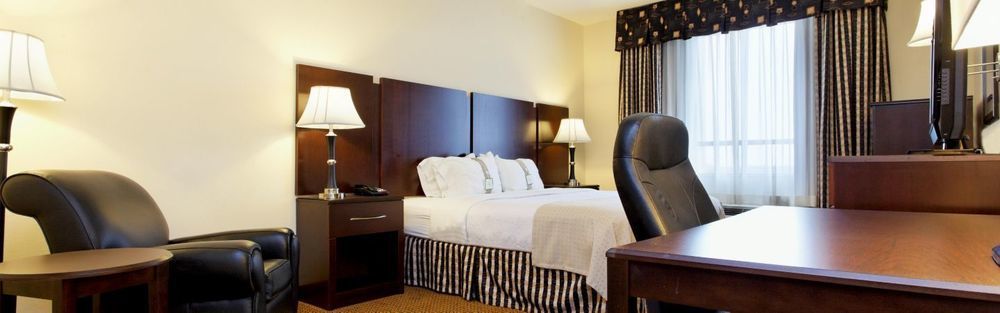 By Ihg Hotel