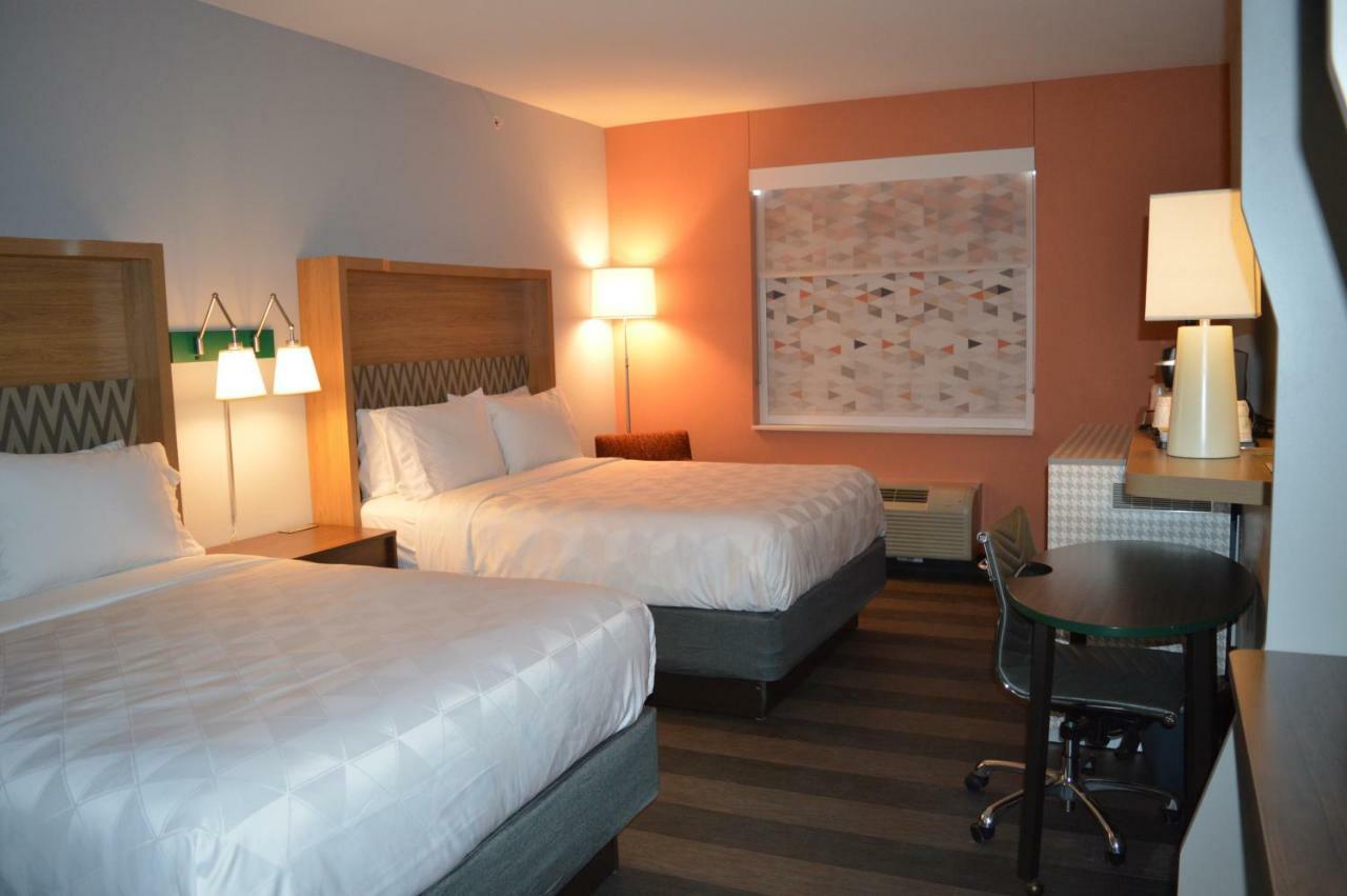 By Ihg Hotel Odessa